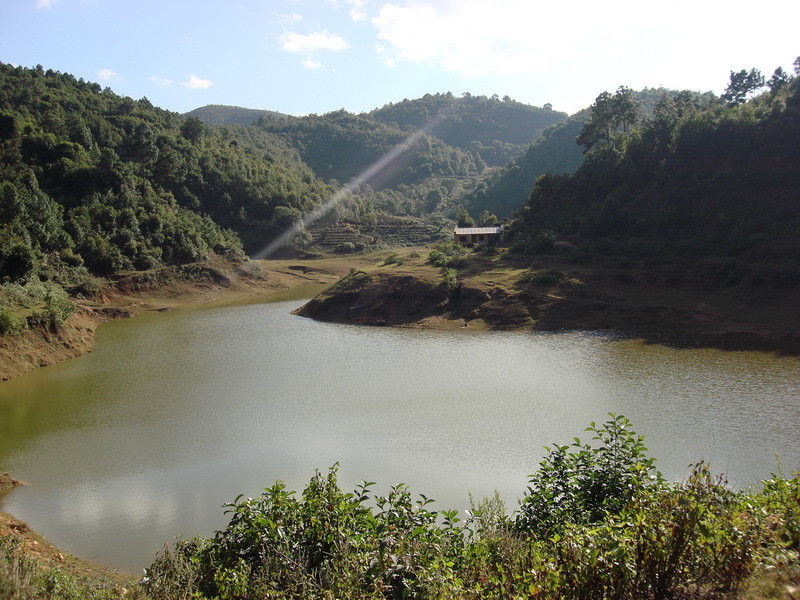 钓鱼人钓场简介钓场位于四川省泸州市合江县凤鸣镇金龙湖村