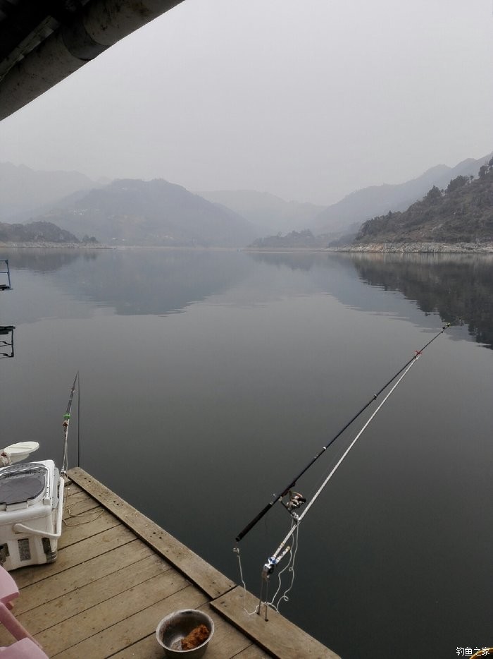 万峰湖红椿码头钓鱼图片