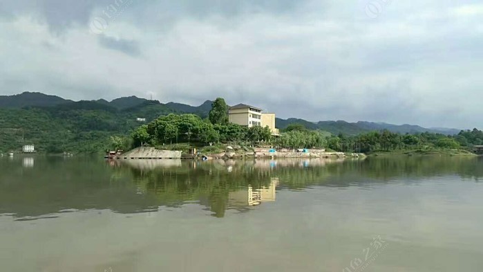 大洪湖双龙岛