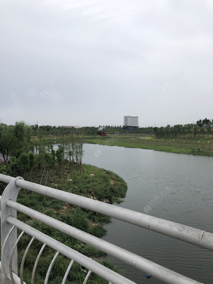 练江河滨河公园段