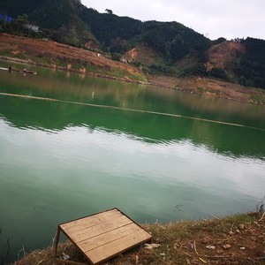 万峰湖源头钓鱼台
