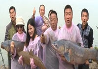 《其他名人钓鱼视频》王桂龙冬季梁子湖钓大鱼